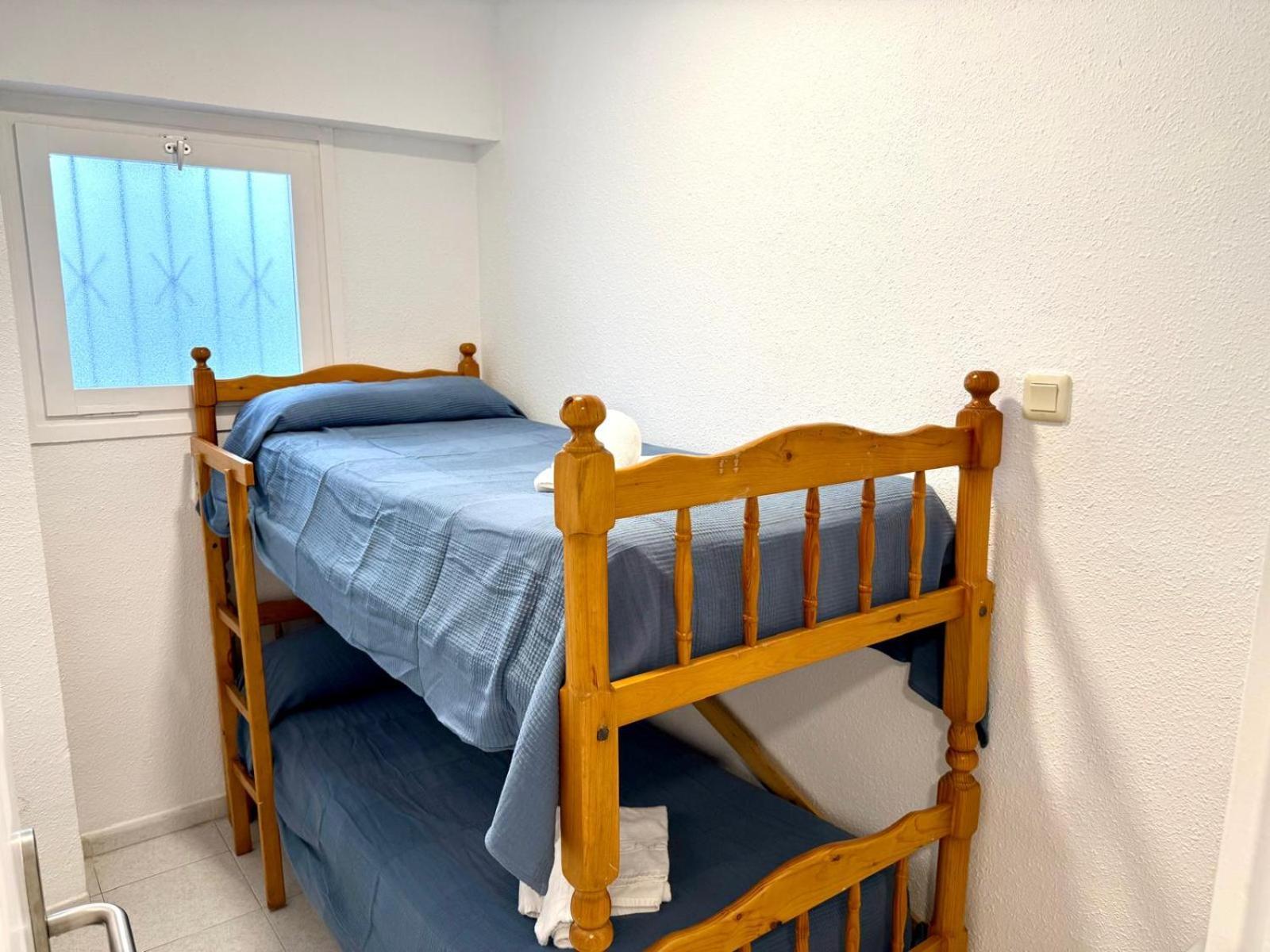 Apartamentos Flandria Салоу Екстериор снимка