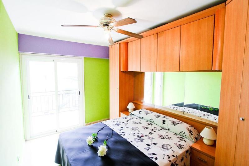 Apartamentos Flandria Салоу Екстериор снимка