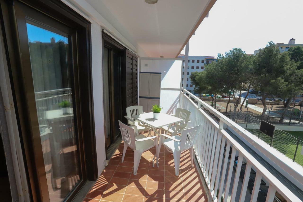 Apartamentos Flandria Салоу Екстериор снимка