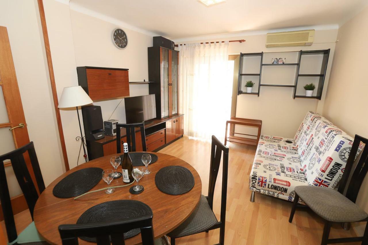 Apartamentos Flandria Салоу Екстериор снимка