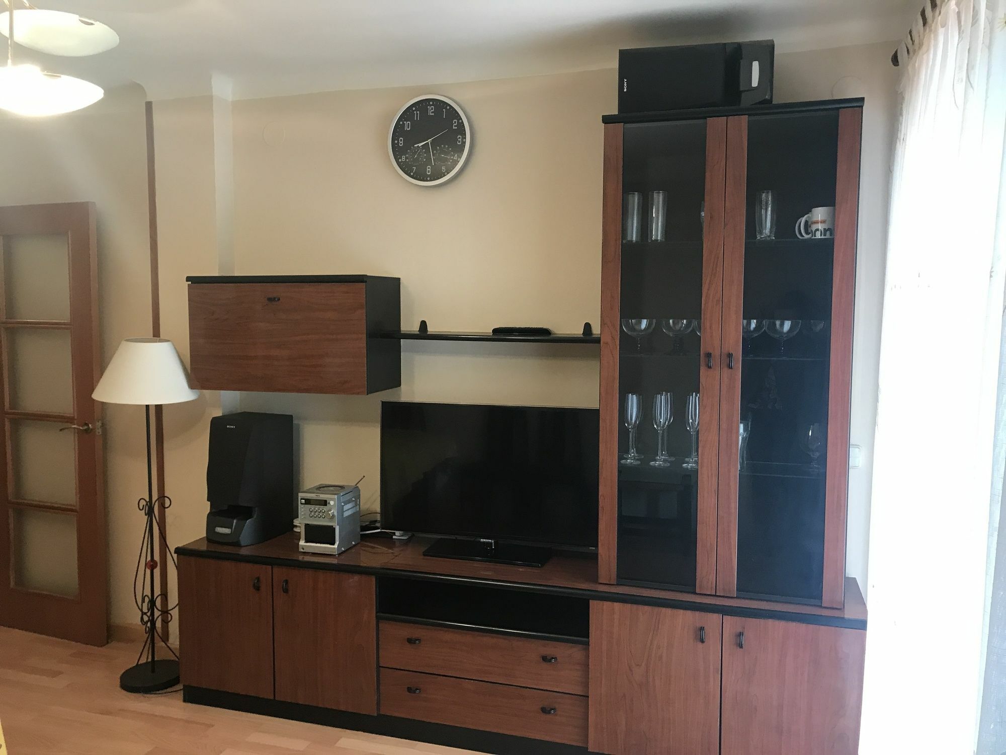 Apartamentos Flandria Салоу Екстериор снимка